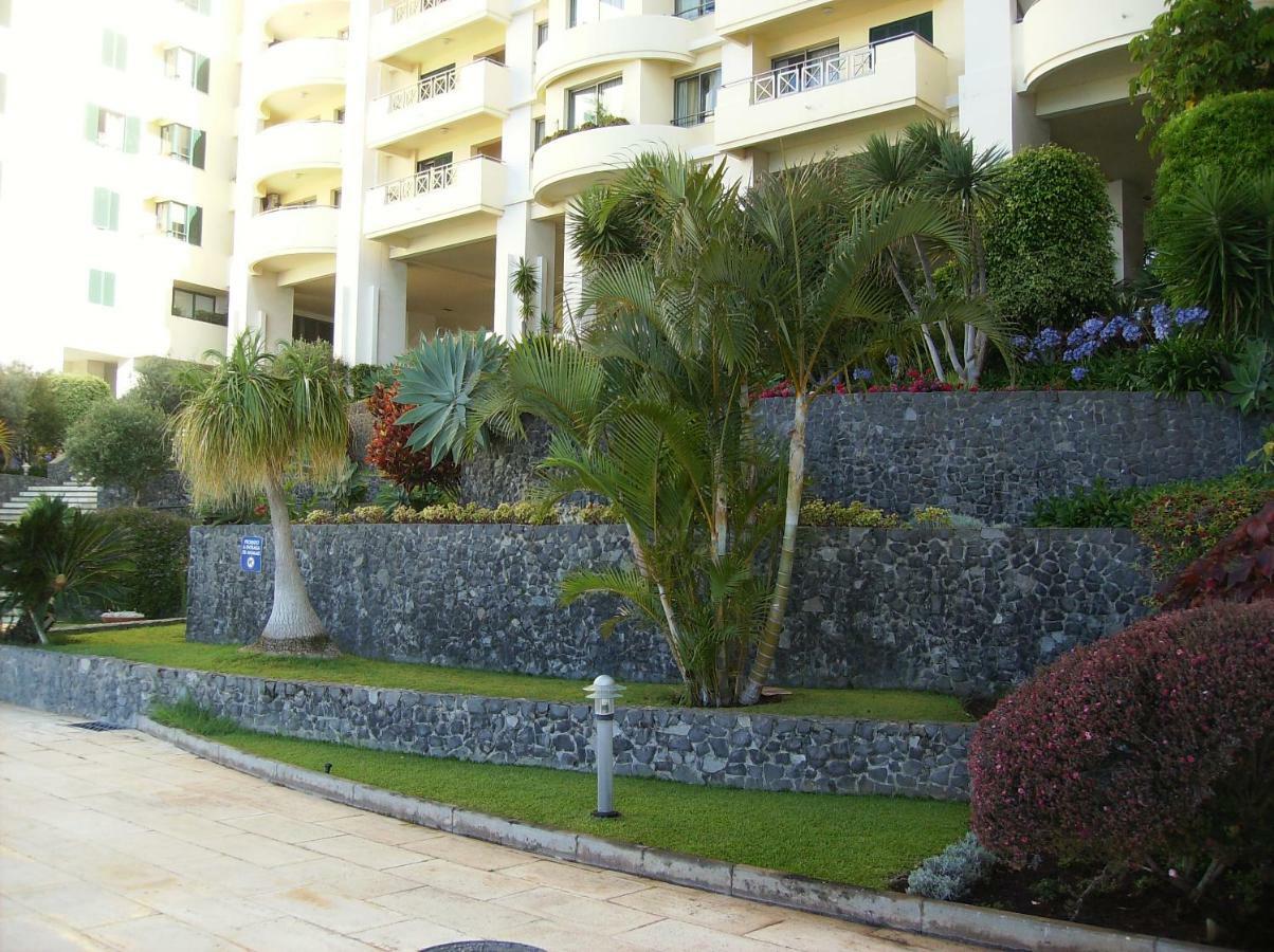 Oceanfront Apartment Фуншал Экстерьер фото